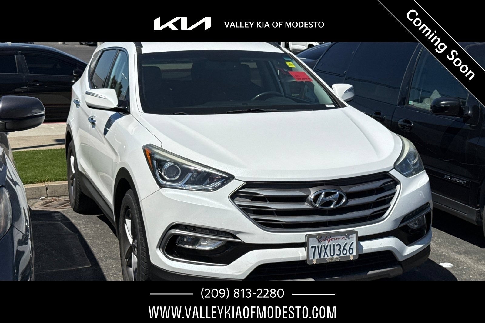 Used 2017 Hyundai Santa Fe Sport FWD image 1