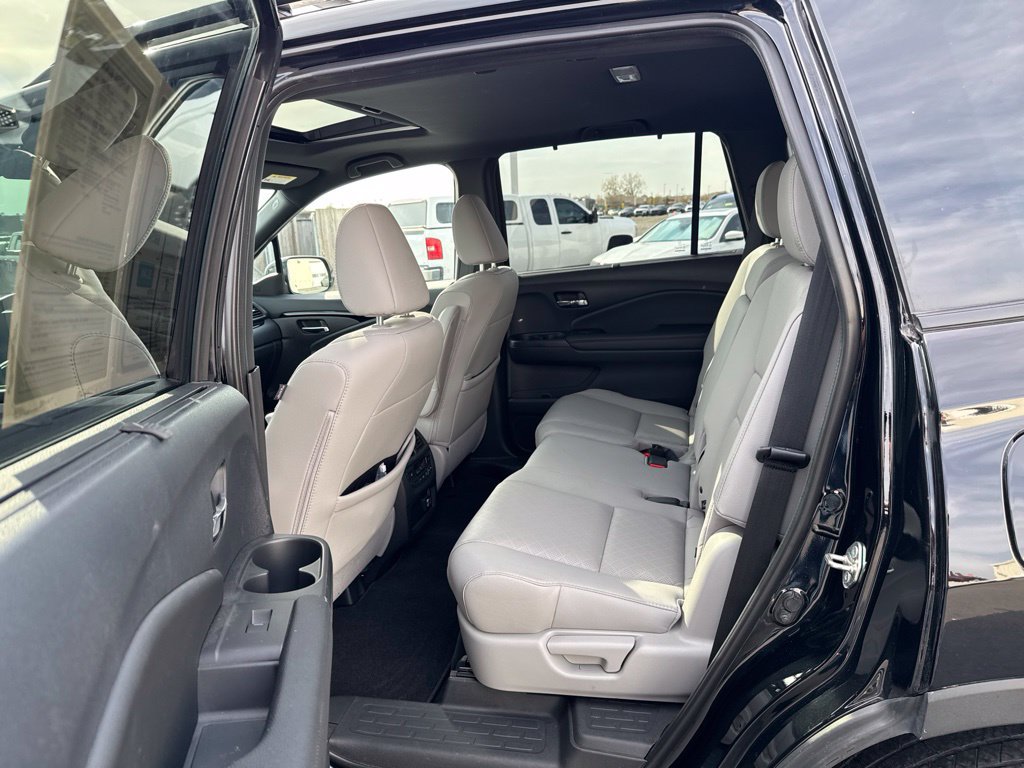 Certified 2019 Honda Passport Elite image 33