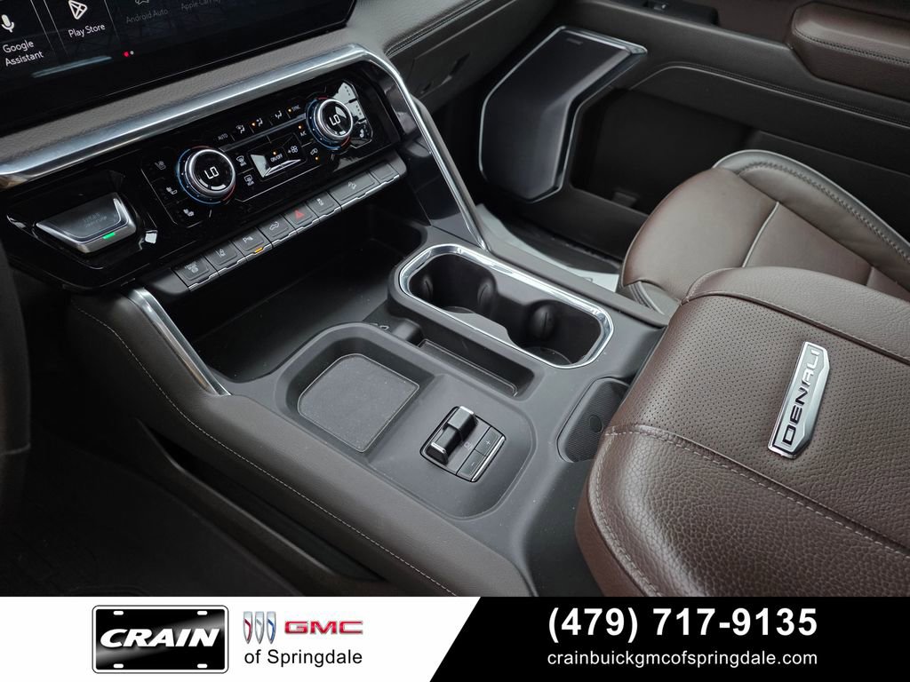 Used 2024 GMC Sierra 2500 Denali w/ Denali Reserve Package AWD/4WD image 18
