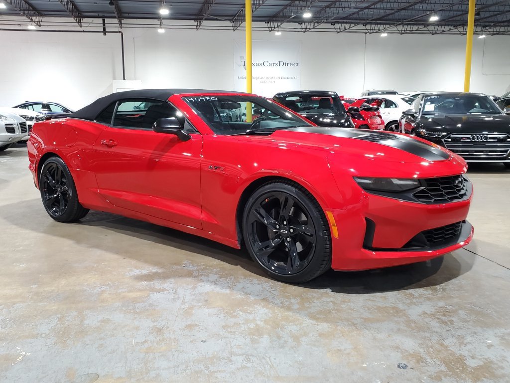 Used 2020 Chevrolet Camaro LT RWD image 42