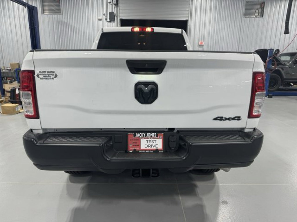 New 2024 RAM 2500 Tradesman AWD/4WD image 6