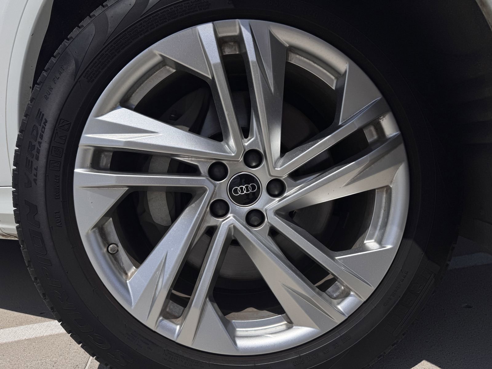 Used 2023 Audi Q7 2.0T Premium w/ Convenience Package image 11