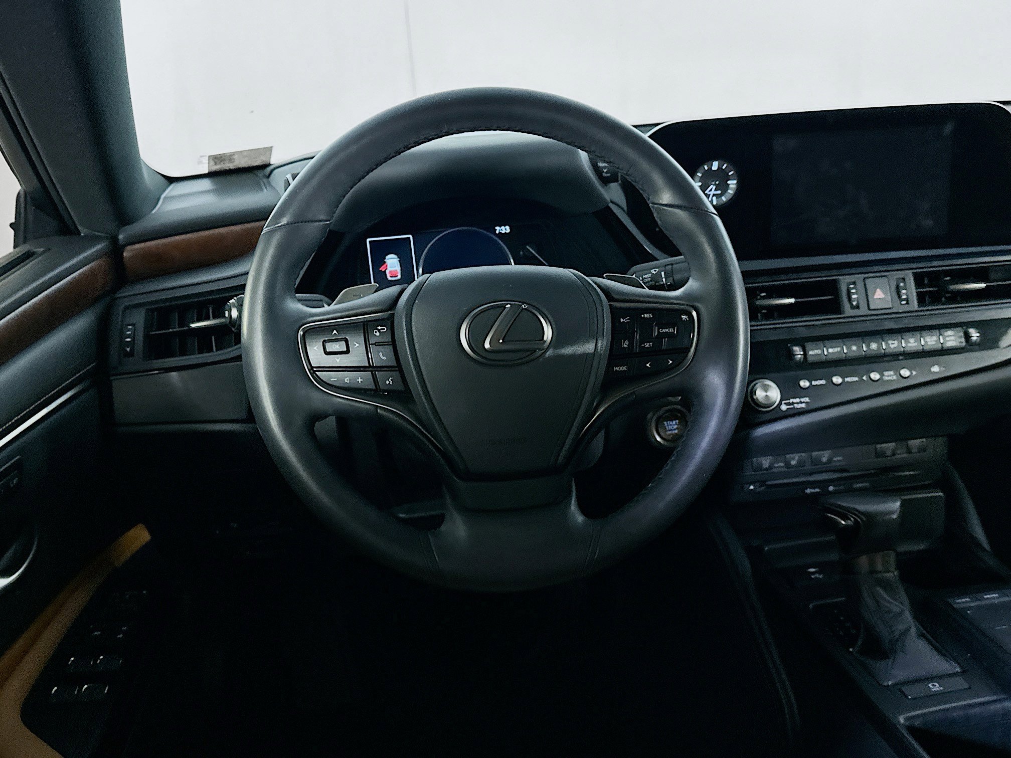 Used 2022 Lexus ES 350 w/ Premium Package image 18