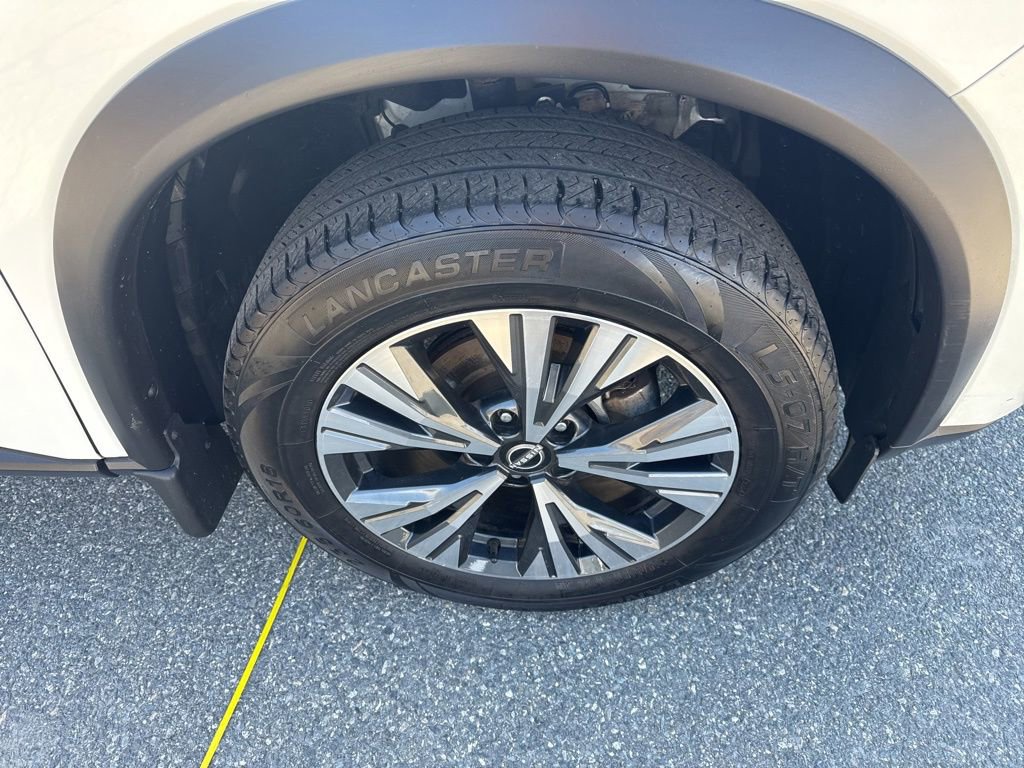 Used 2023 Nissan Rogue SV AWD/4WD image 10