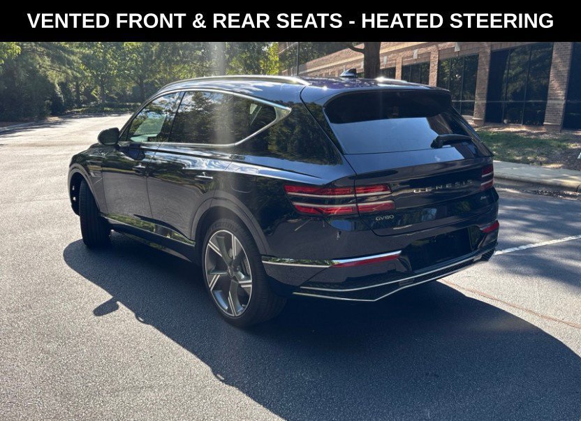 Used 2025 Genesis GV80 3.5T Prestige AWD/4WD image 2