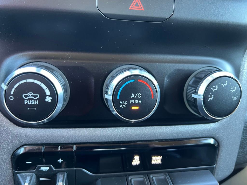 Used 2019 RAM 1500 Tradesman AWD/4WD image 40