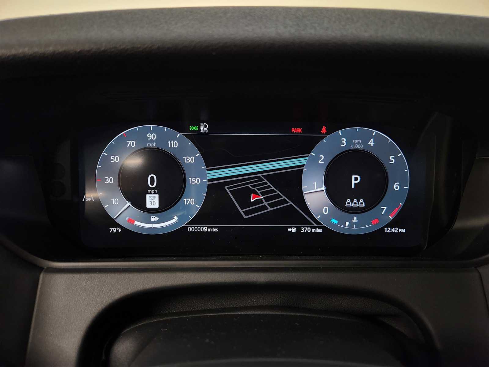 New 2026 Land Rover Range Rover Velar S AWD/4WD image 16