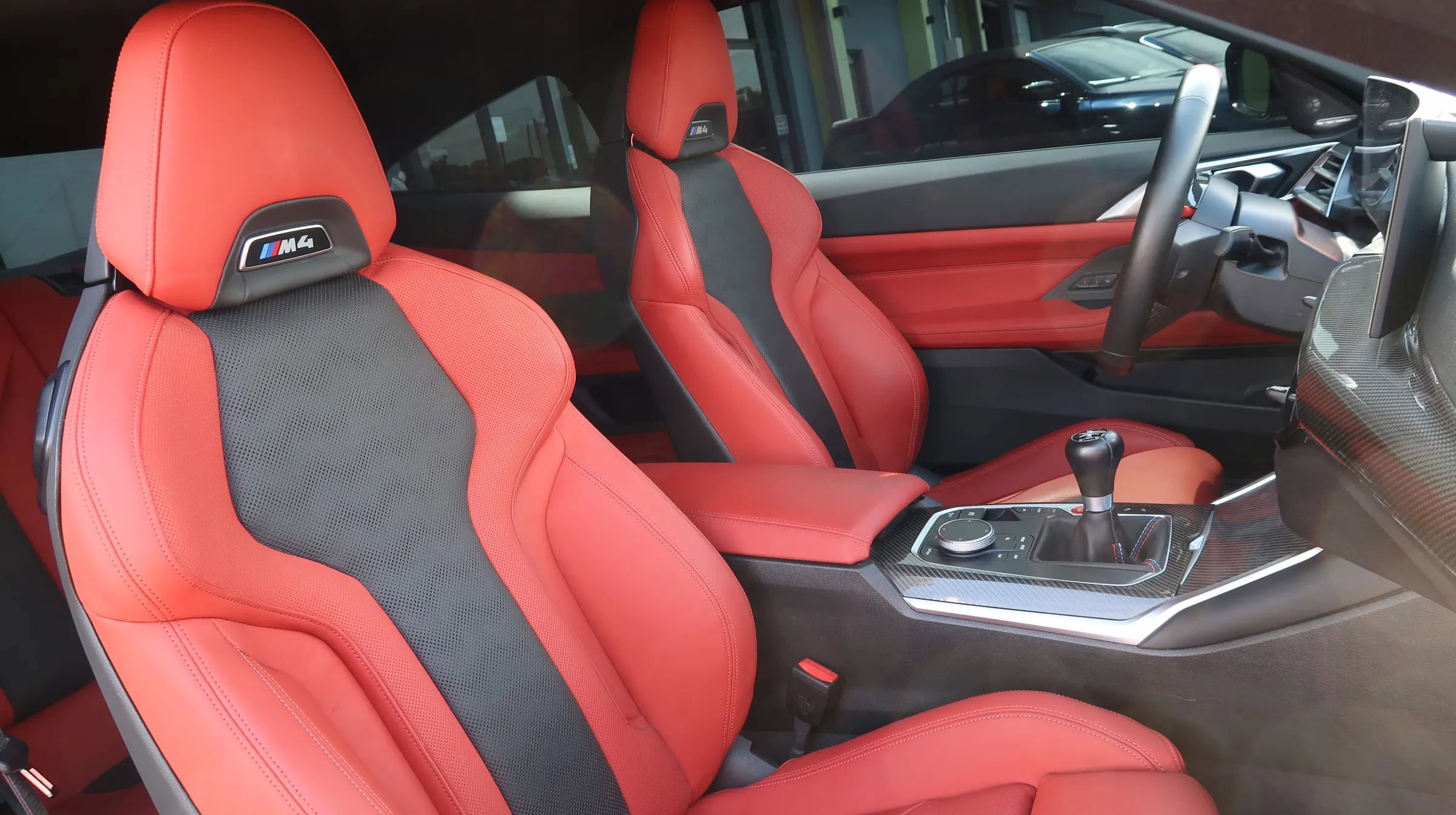 Used 2025 BMW M4 Coupe w/ Executive Package RWD image 23