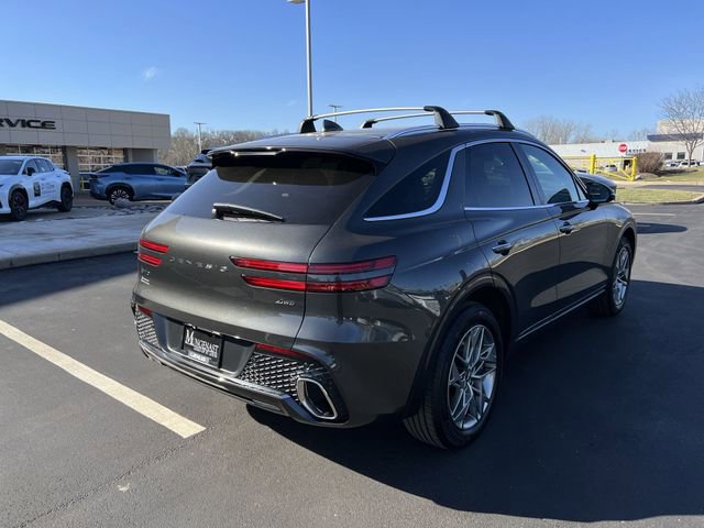 Used 2025 Genesis GV70 2.5T image 3