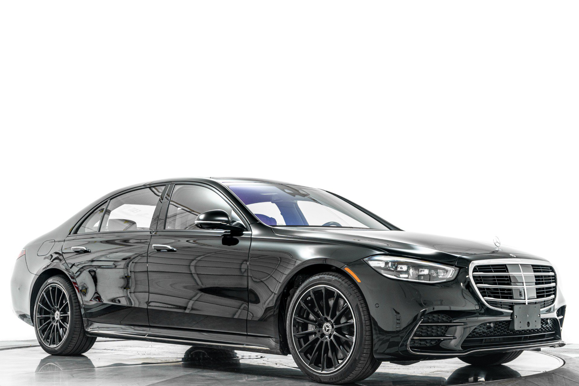 Used 2025 Mercedes-Benz S 580e 4MATIC Sedan image 33