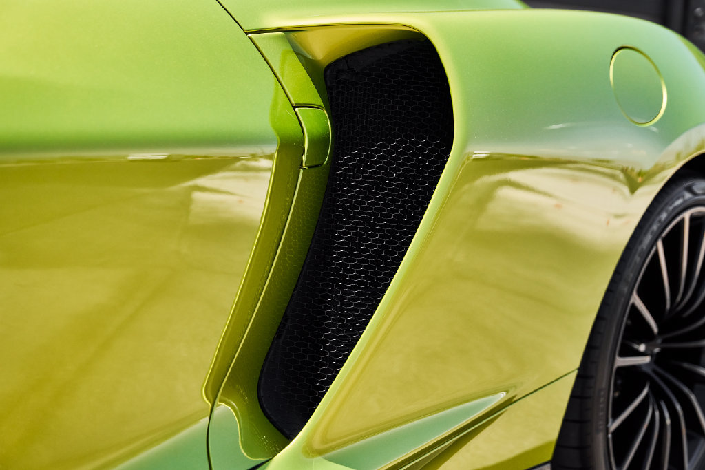 Used 2023 McLaren GT RWD image 9