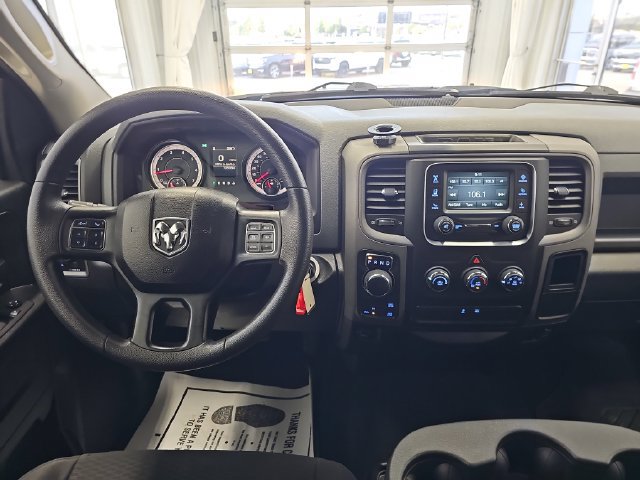 Used 2019 RAM 1500 Express w/ Express Value Package AWD/4WD image 13