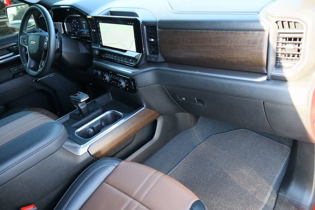 Used 2023 Chevrolet Silverado 1500 High Country w/ Z71 Off-Road Package image 28