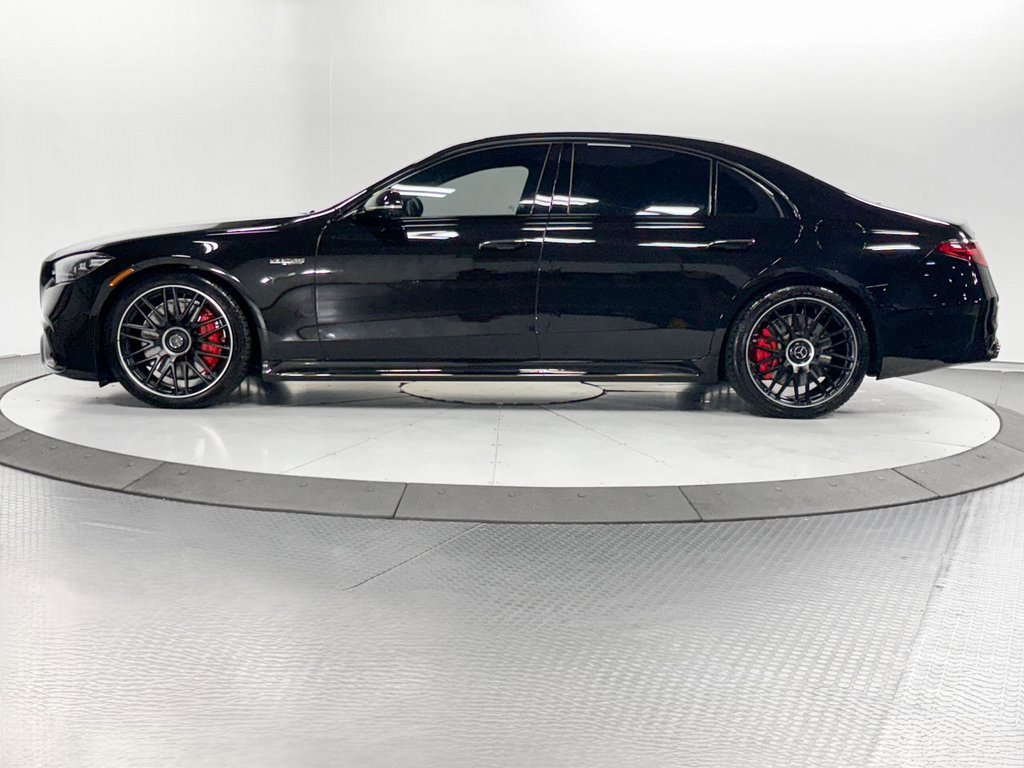 Used 2024 Mercedes-Benz S 63 AMG S image 4