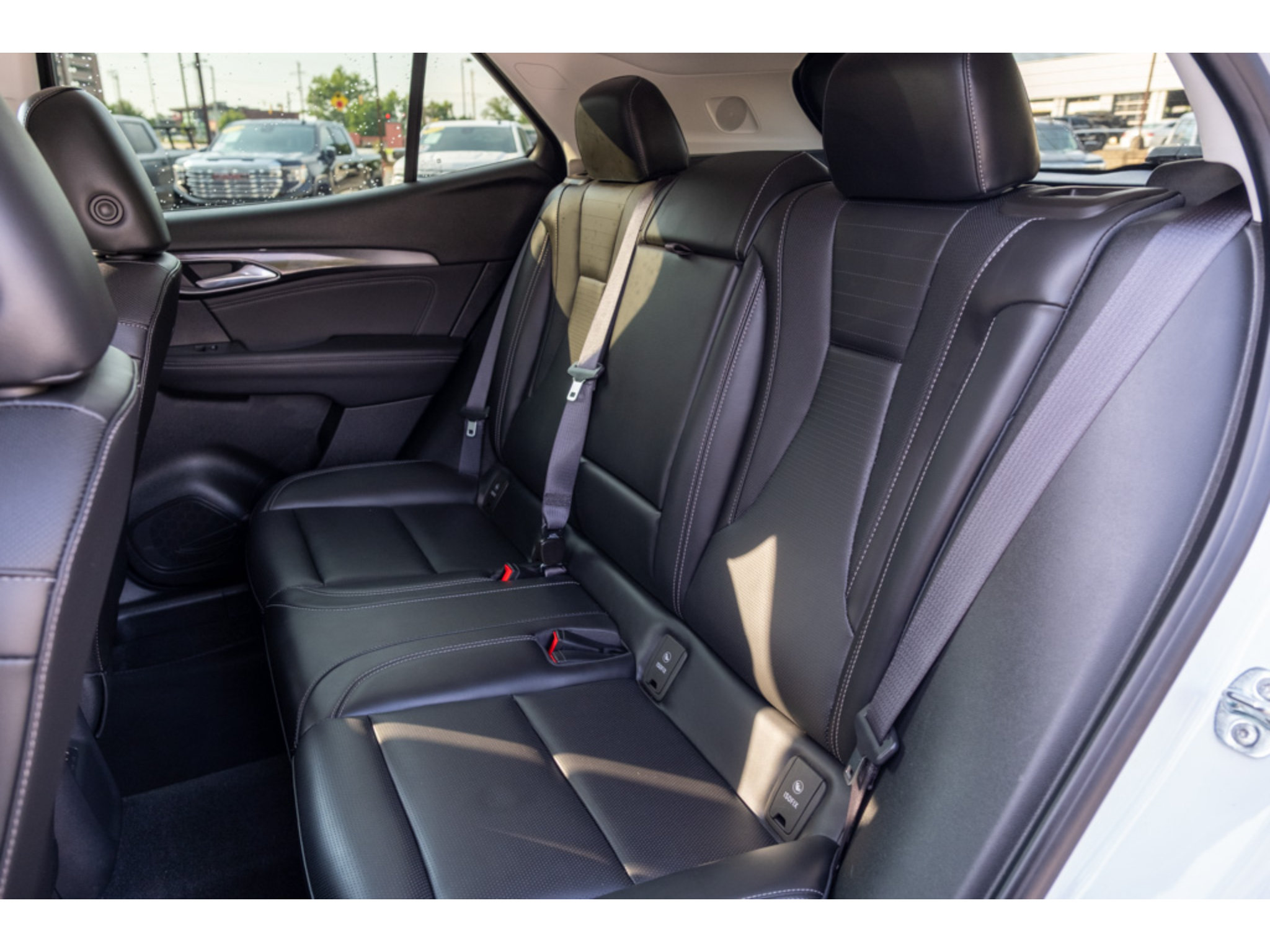 Used 2024 Buick Envision Preferred AWD/4WD image 13