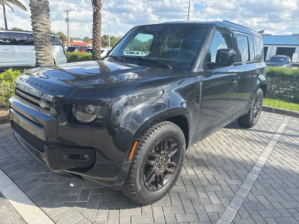 Used 2024 Land Rover Defender 110 X-Dynamic SE image 1