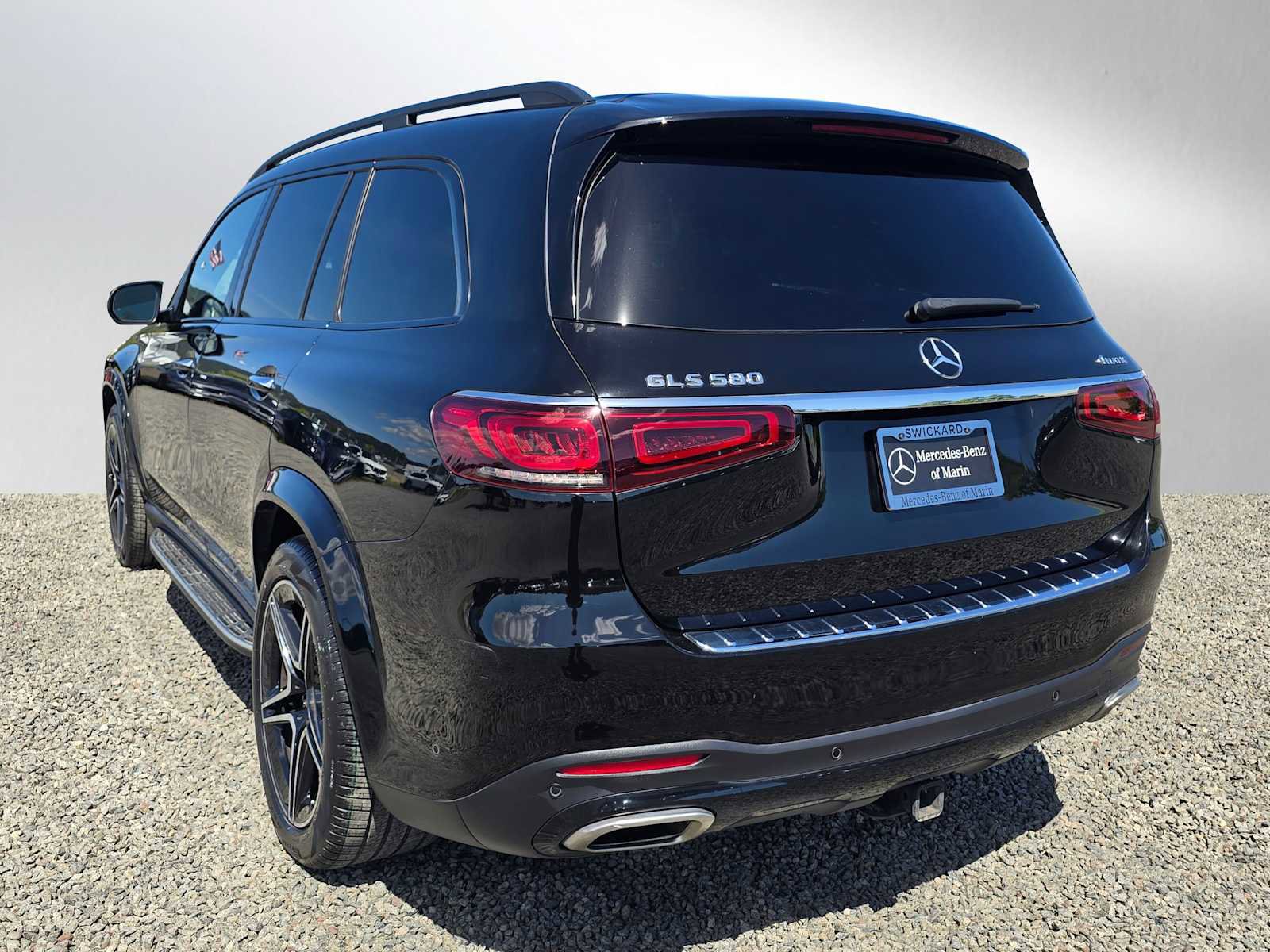 Used 2021 Mercedes-Benz GLS 580 4MATIC image 5