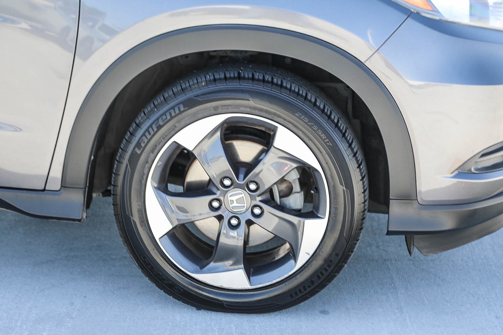 Used 2018 Honda HR-V EX image 10