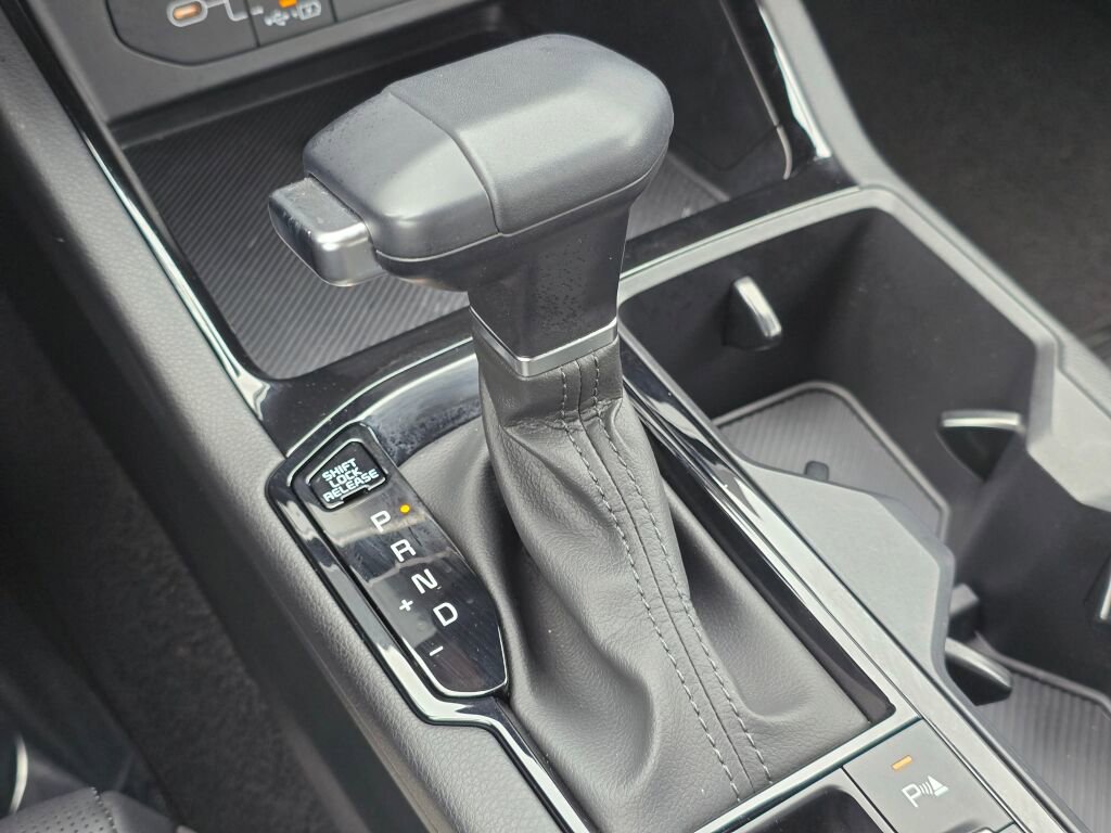 Used 2025 Kia K5 GT-Line image 40