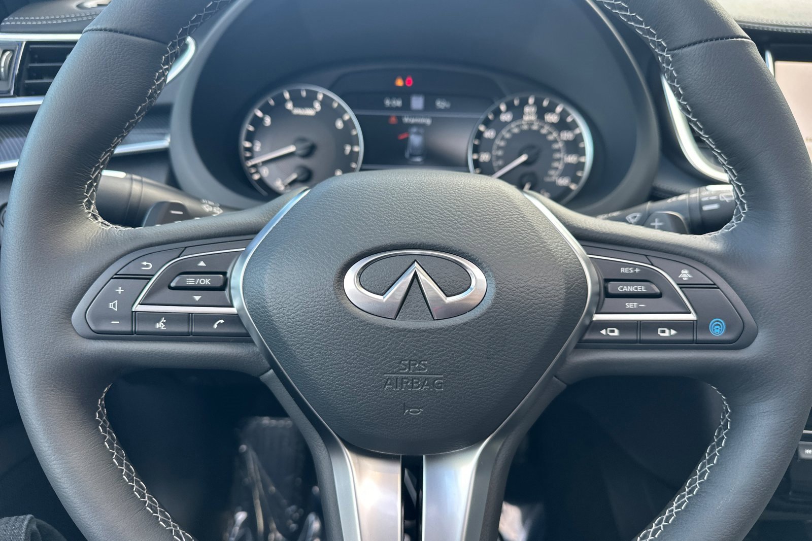 New 2025 INFINITI QX50 Sport image 27