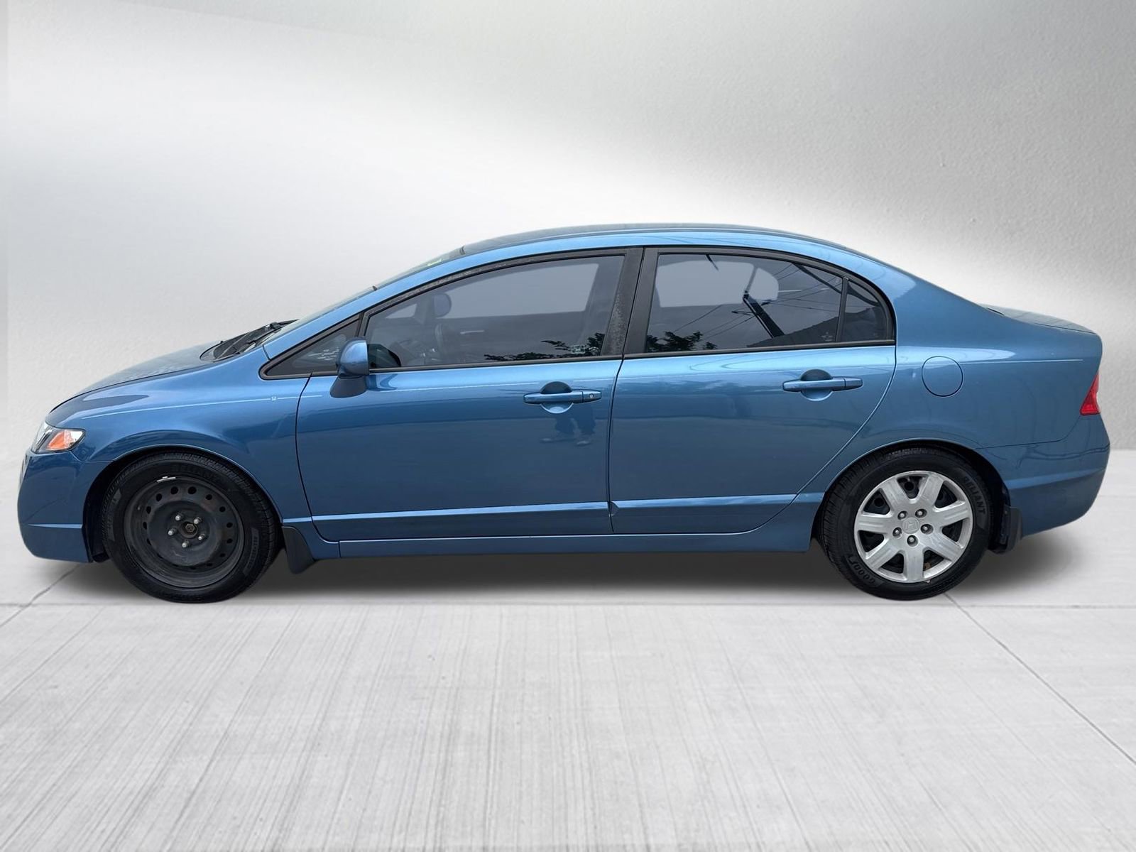 Used 2011 Honda Civic LX image 4