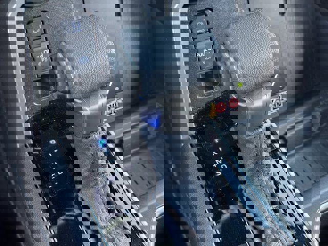 Used 2025 Toyota Tundra Limited w/ Power Package image 22