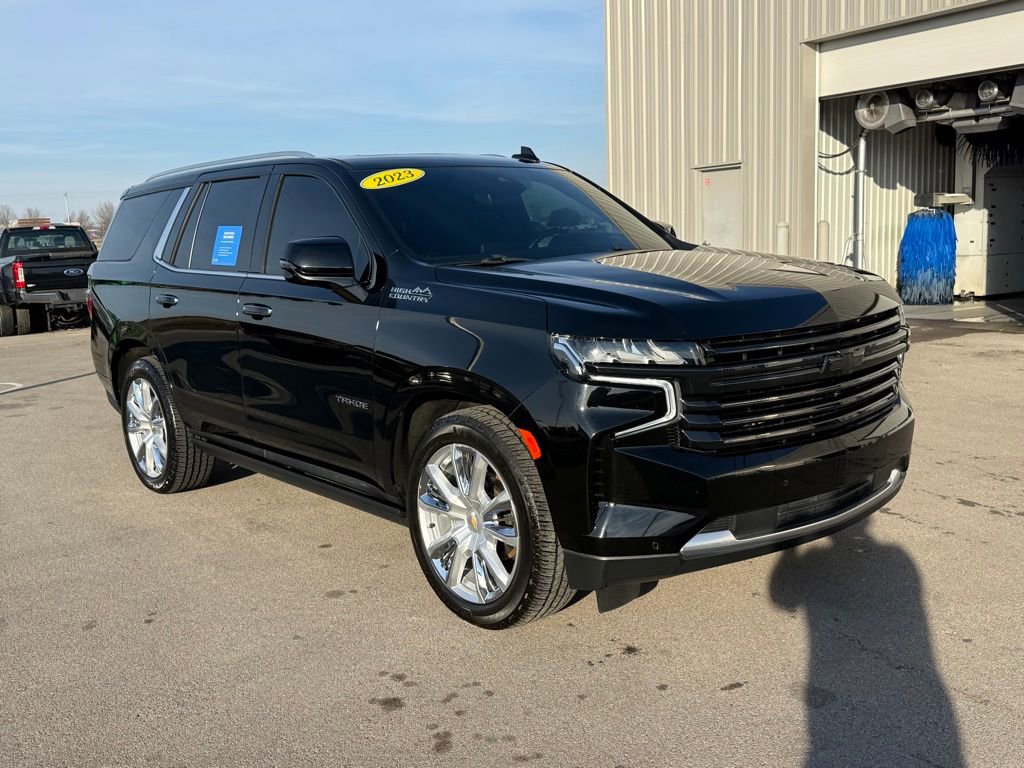 Used 2023 Chevrolet Tahoe High Country image 2