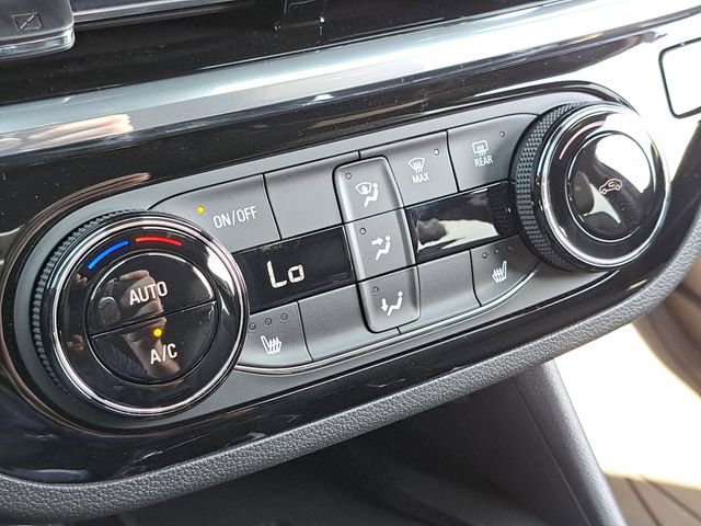 New 2026 Buick Envista Sport Touring w/ Convenience I Package FWD image 32