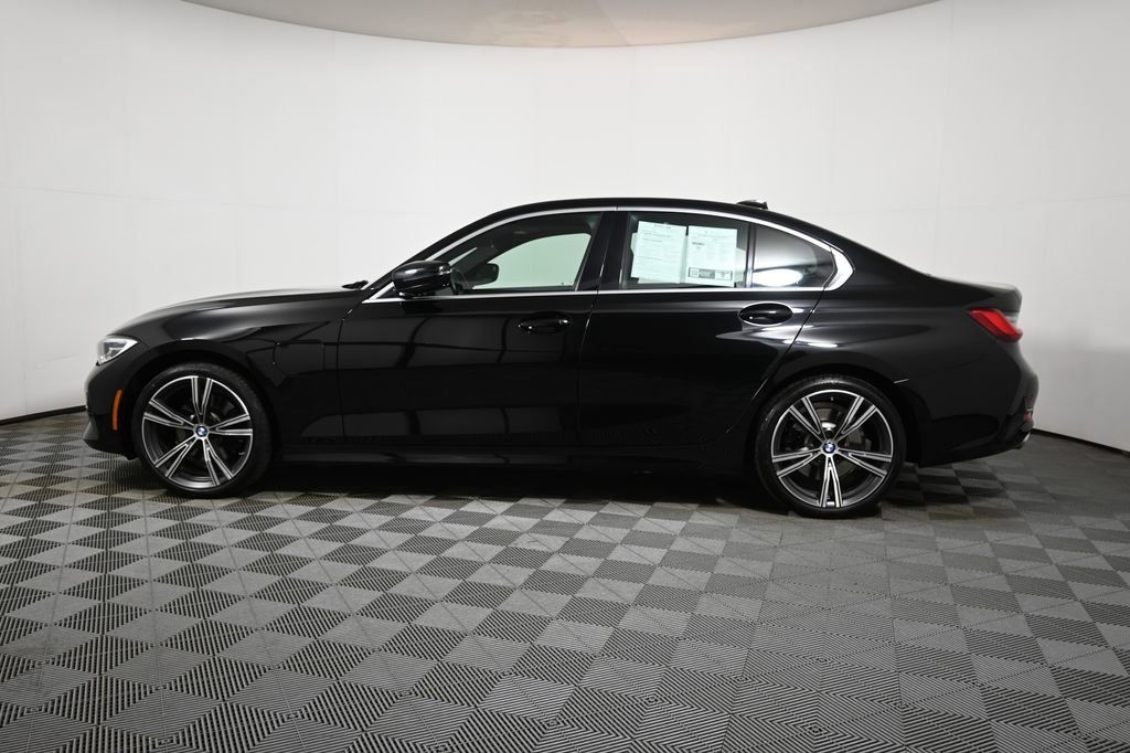 Used 2021 BMW 330e xDrive w/ Convenience Package image 2