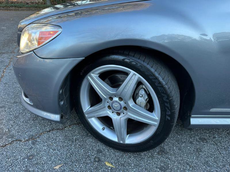 Used 2010 Mercedes-Benz CL 550 4MATIC w/ Sport Pkg image 3