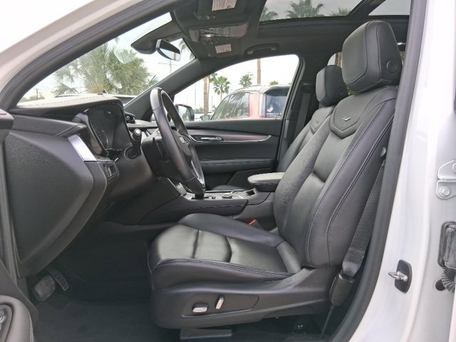 Used 2023 Cadillac XT6 Luxury image 18