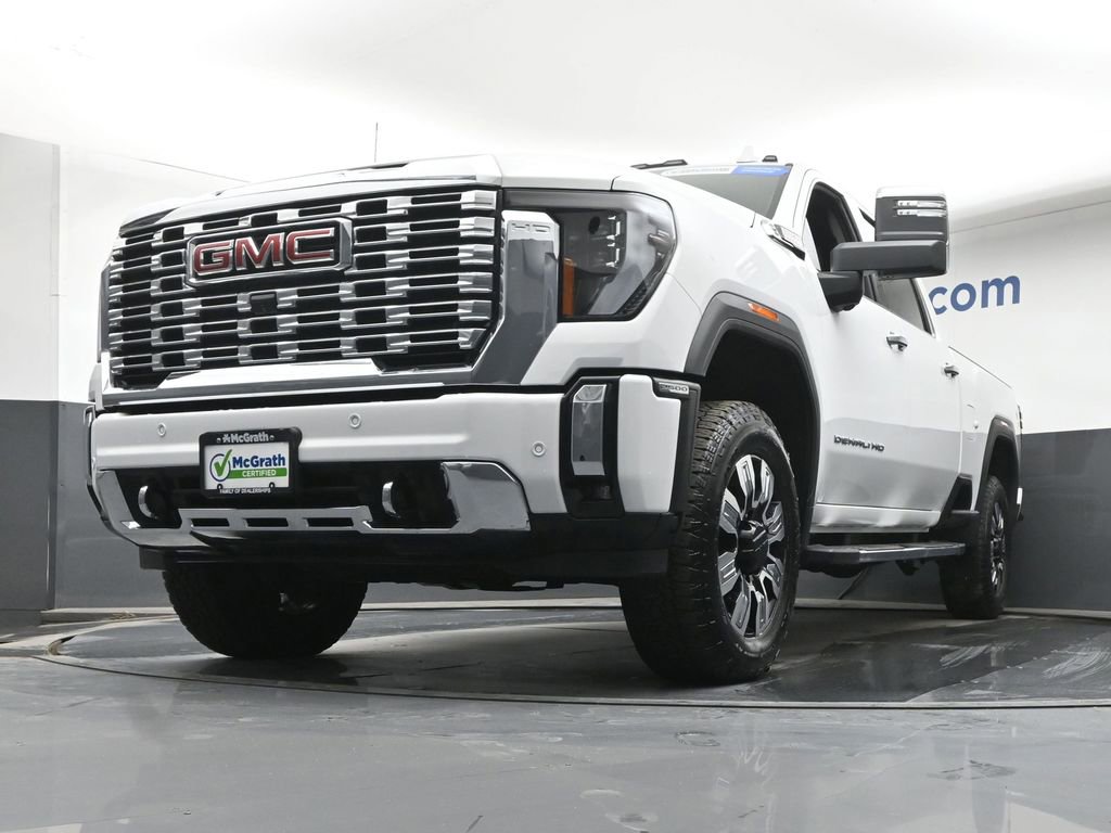 Used 2025 GMC Sierra 2500 Denali w/ Technology Package image 6