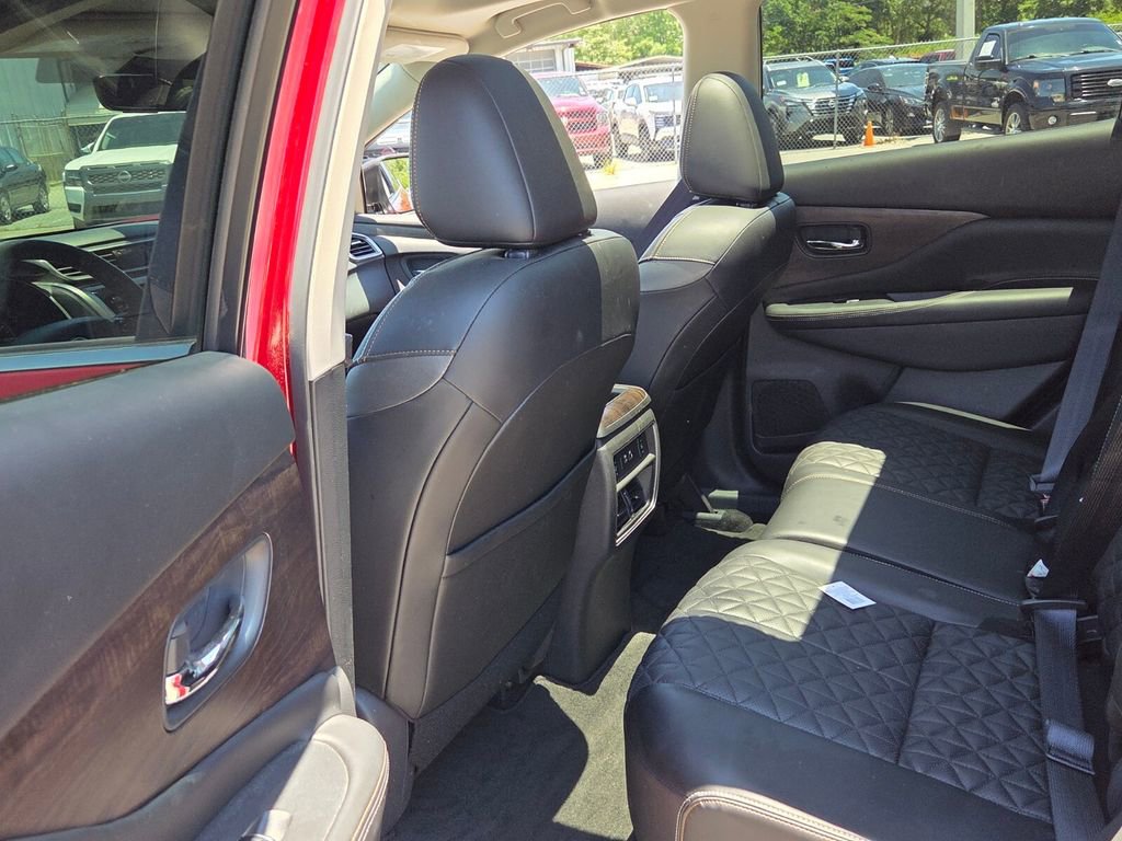 Used 2024 Nissan Murano Platinum w/ Cargo Package FWD image 5