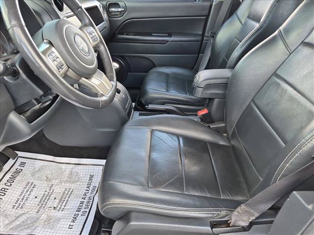 Used 2016 Jeep Patriot High Altitude AWD/4WD image 15