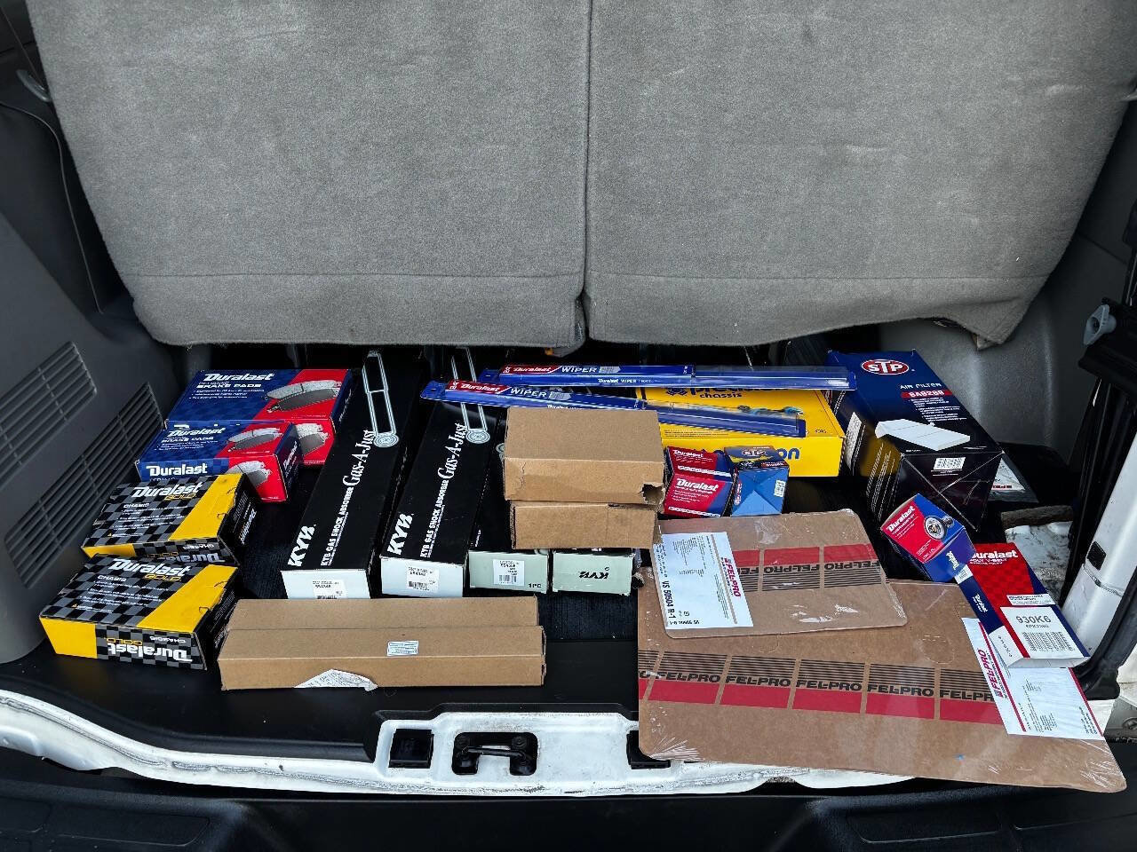 Used 2014 GMC Savana 3500 LS image 8