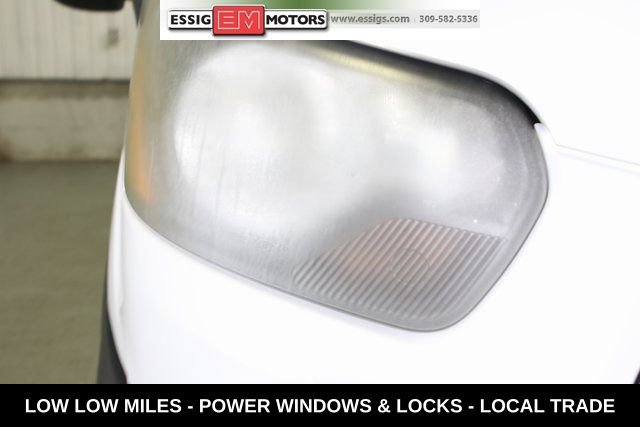Used 2015 Ford Transit 150 130 Low Roof RWD image 6