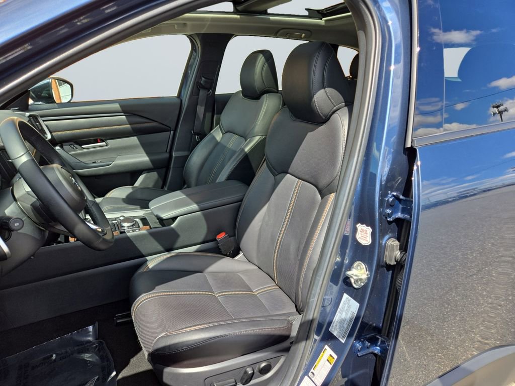 Used 2025 MAZDA CX-50 AWD 2.5 Hybrid w/ Premium Pkg image 9