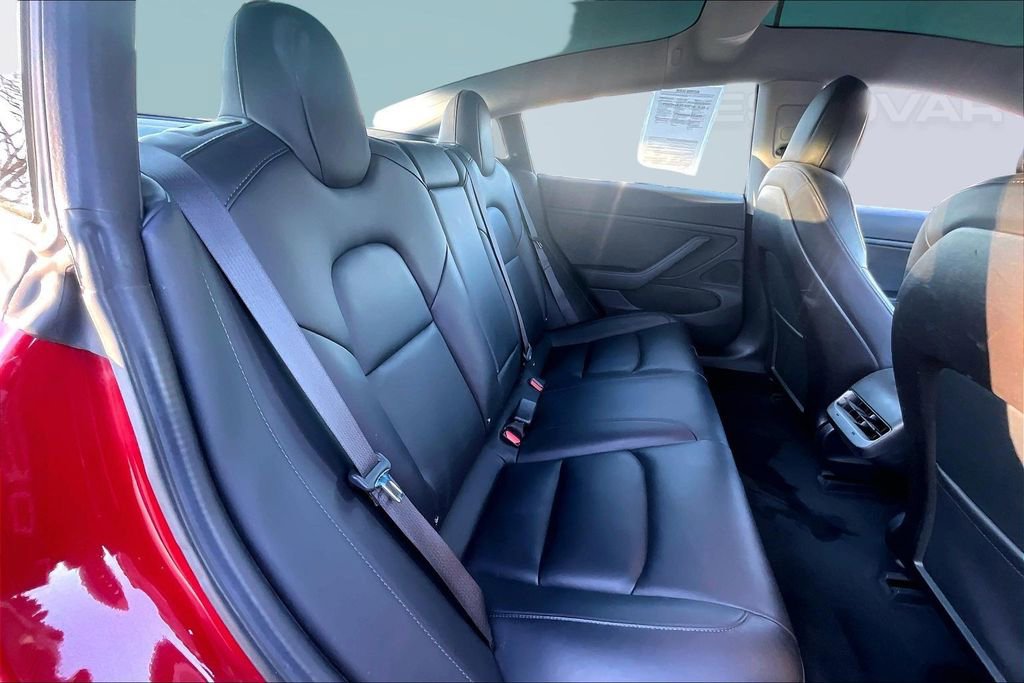Used 2018 Tesla Model 3 Long Range image 26