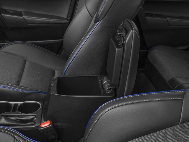 Used 2017 Toyota Corolla LE w/ Body Protection Package FWD image 15