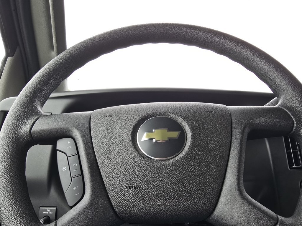 New 2025 Chevrolet Express 2500 w/ Driver Convenience Package RWD image 15