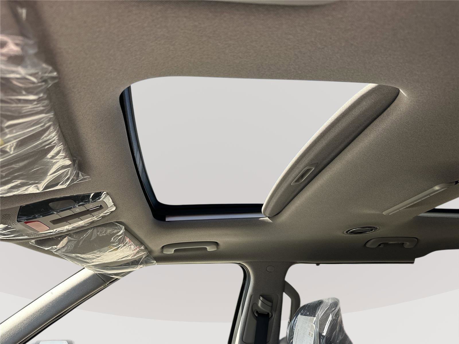 New 2026 Kia EV9 Land image 11