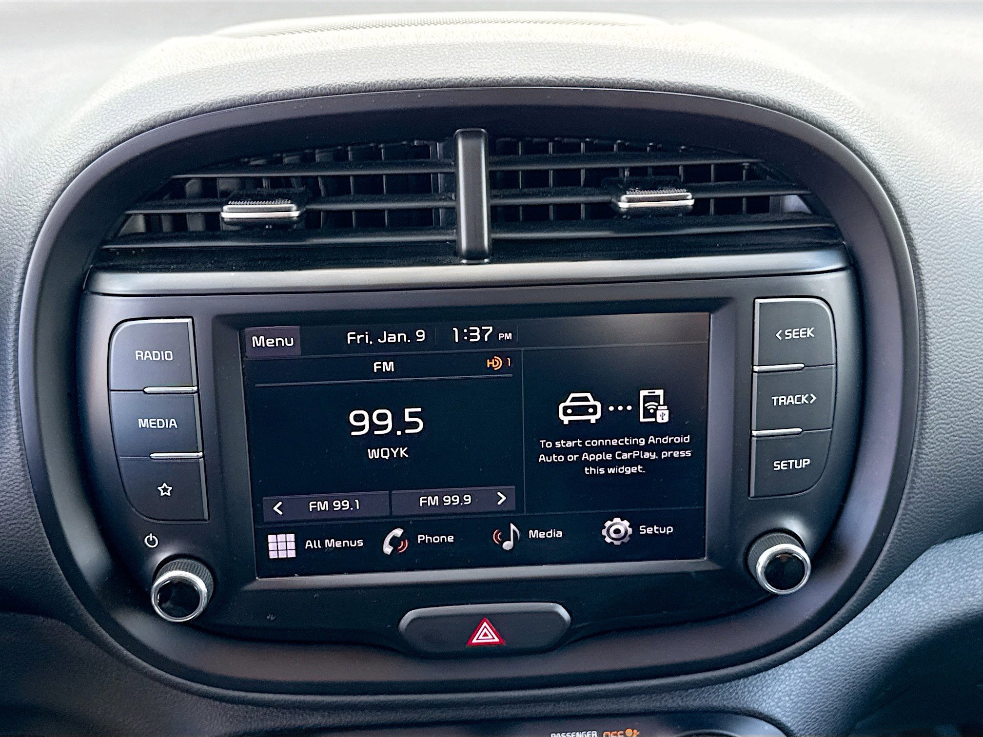 Used 2022 Kia Soul LX image 28