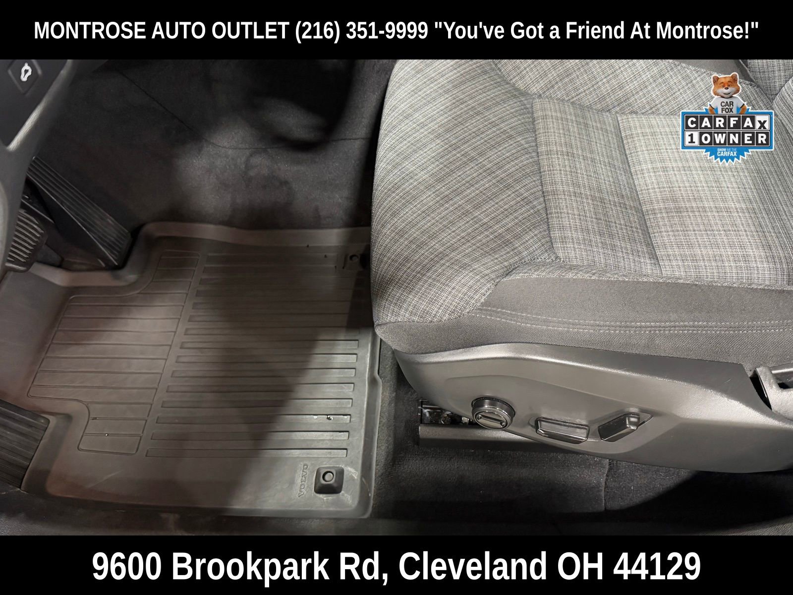 Certified 2023 Volvo XC60 B5 Core image 16