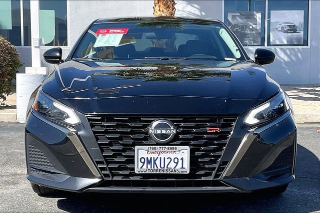 Used 2024 Nissan Altima 2.5 SR image 2