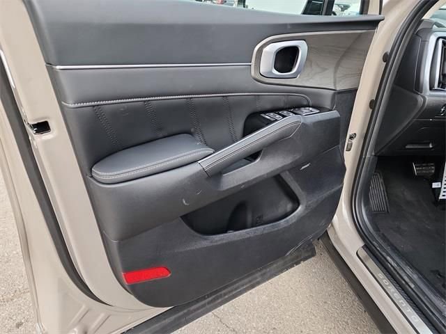 New 2026 Kia Sorento SX image 11