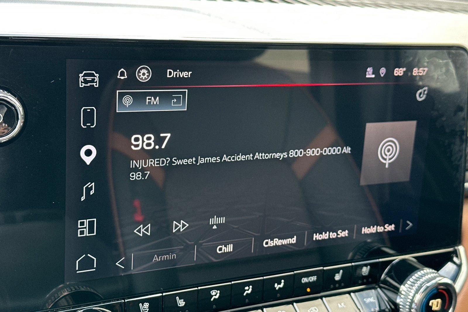 Certified 2023 GMC Canyon AT4 w/ AT4 Premium Package AWD/4WD image 24