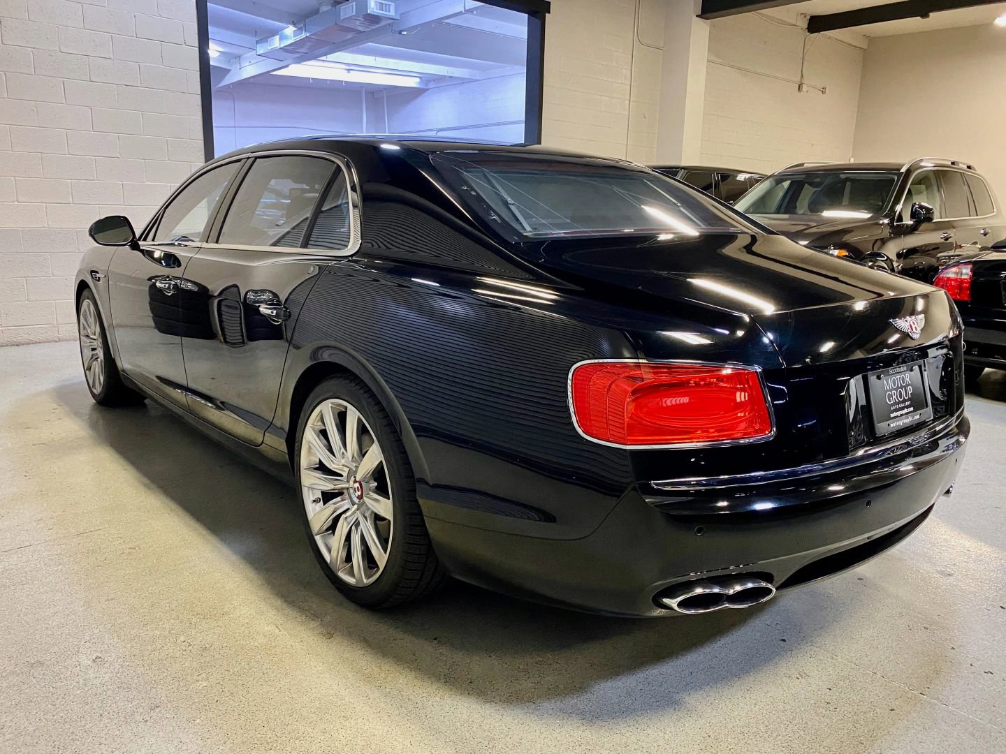 Used 2015 Bentley Flying Spur V8 AWD/4WD image 9