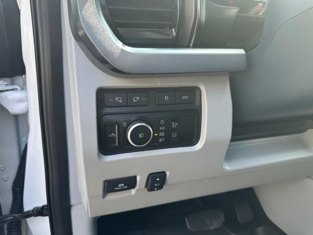 Certified 2023 Ford F350 Limited w/ FX4 Off-Road Package AWD/4WD image 11