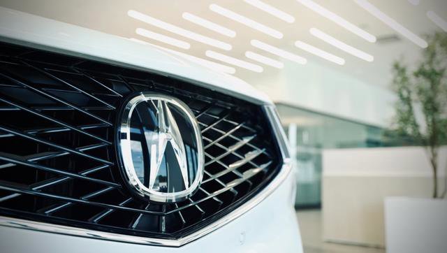 Used 2018 Acura ILX w/ Premium Package image 4