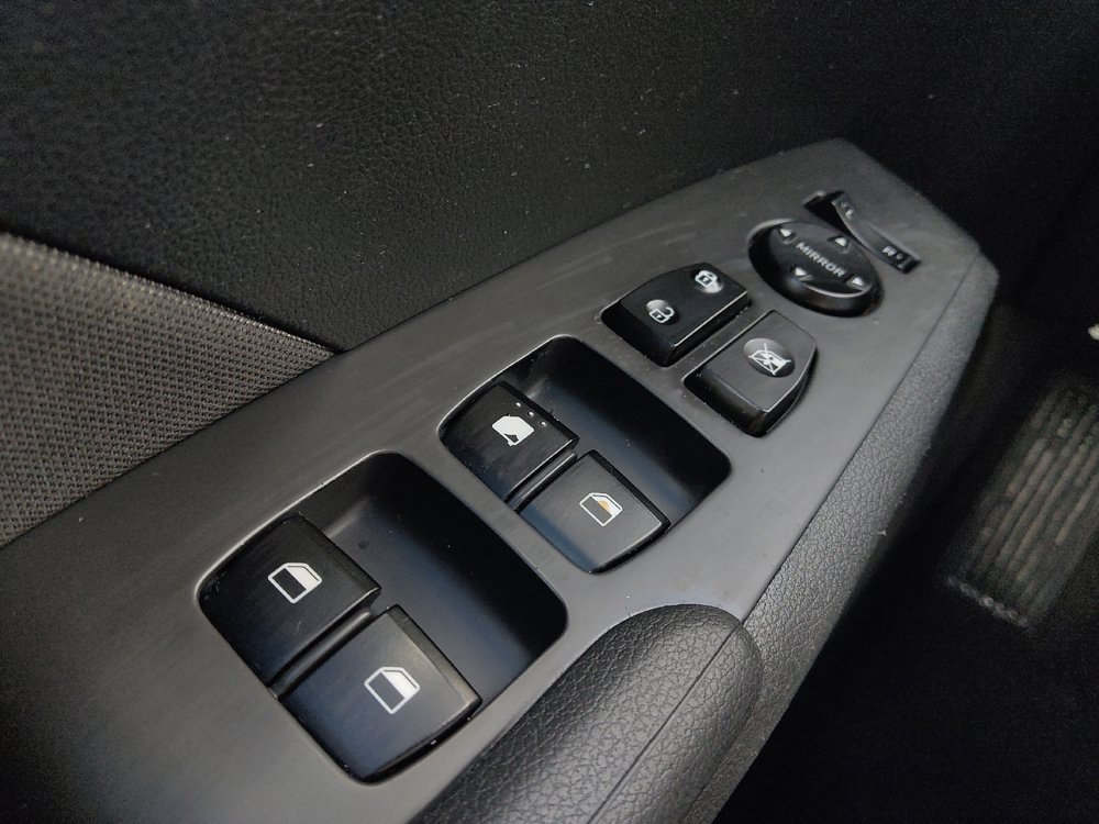 Used 2021 Hyundai Accent SE FWD image 27